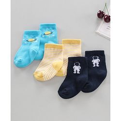 Cutewalk by Babyhug Ankle Length Anti-bacterial Cotton Blend Knit Socks Design Pack of 3 - Multicolour