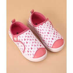 Cute Walk by Babyhug Casual Shoes With Velcro Closure Heart Print - Light Pink (Logo Colour May Vary)