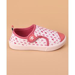 Cute Walk by Babyhug Casual Shoes With Velcro Closure Heart Print - Light Pink (Logo Colour May Vary)
