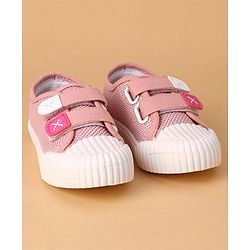 Cute Walk by Babyhug Casual Shoes With Velcro Closure - Pink