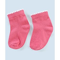 Cutewalk By Babyhug Anti Bacterial Ankle Length Non Terry Socks Floral Design Pack of 3- Pink