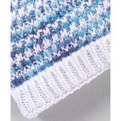 Babyhug Woollen Cap Blue White - Diameter 11 cm