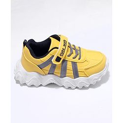 Cute Walk by Babyhug Shoes With Velcro Closure - Yellow