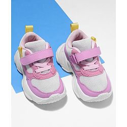 Cute Walk by Babyhug Velcro Closure Sneakers- Pink White