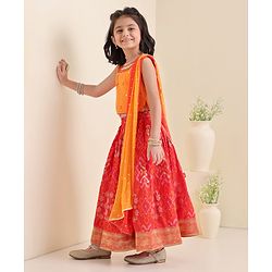 Babyhug Woven Sleeveless Embroidere Choli With Bandhani Printed Lehenga And Dupatt - Red