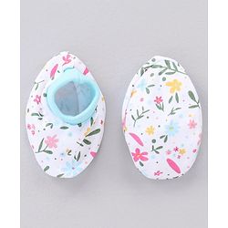Babyhug 100% Cotton Cap & Mittens With Booties Floral Print Blue - Diameter 11.5 cm