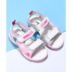 Cute Walk by Babyhug Velcro Sandals - White