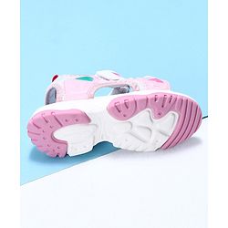 Cute Walk by Babyhug Velcro Sandals - White