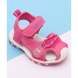 Cute Walk by Babyhug Sandals With Velcro Closure - Fuchsia