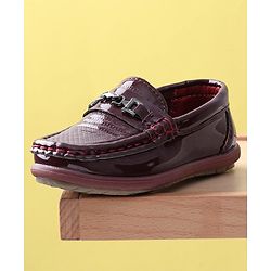 Cute Walk by Babyhug Slip On Formal Shoes - Wine