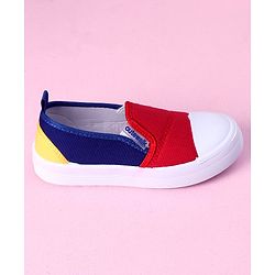 Cute Walk by Babyhug Slip On Casual Shoes Color Block - Red