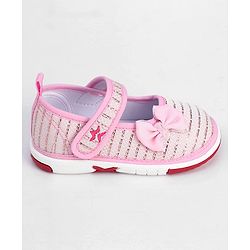 Cute Walk by Babyhug Embellished Casual Shoes With Velcro Closure Bow Applique- Pink