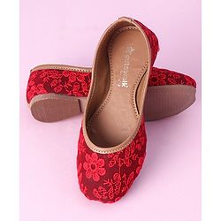 Cute Walk by Babyhug Slip On Embroidered Mojaris - Red