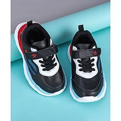 Cute Walk by Babyhug Sneakers With Velcro Closure Solid - Black Blue