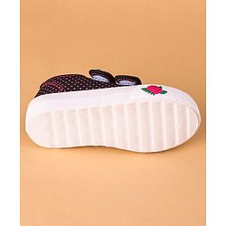 Cute Walk by Babyhug Casual Shoes Girl Black 29