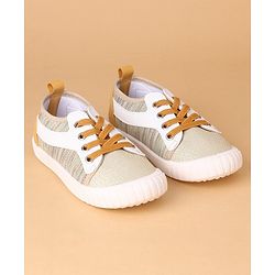 Cute Walk by Babyhug Solid Casual Shoes - Yellow