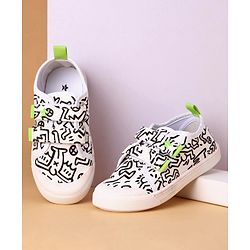 Cute Walk by Babyhug Casual Shoes With Velcro Closure - White