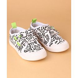 Cute Walk by Babyhug Casual Shoes With Velcro Closure - White
