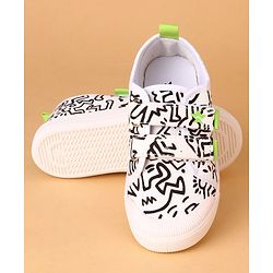 Cute Walk by Babyhug Casual Shoes With Velcro Closure - White