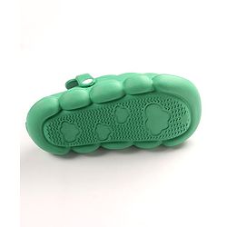 Cute Walk by Babyhug Slip On Clogs Cube Design Design - Green
