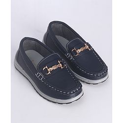 Cute Walk by Babyhug Slip On Solid Formal Shoes with Chain Link - Navy Blue