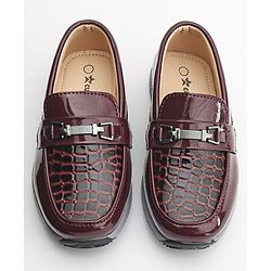 Cute Walk by Babyhug Formal Shoes - Red