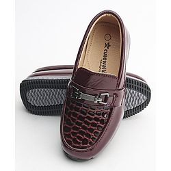 Cute Walk by Babyhug Formal Shoes - Red