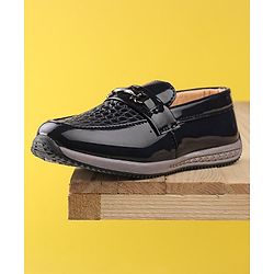 Cute Walk by Babyhug Formal Shoes - Navy Blue