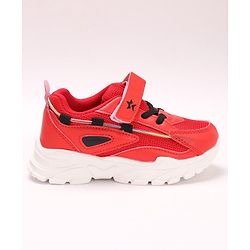 Cute Walk by Babyhug Solid Sneakers with Velcro Closure- Red Black