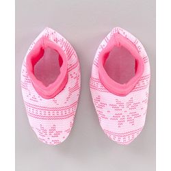 Babyhug 100% Cotton Cap Mitten & Booties Pink - Cap Diameter 11.5 Cm