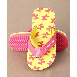 Cute Walk by Babyhug Flip Flops Balloon Art Print - Pink & Yellow