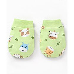 Babyhug 100% Cotton Cap Mittens & Booties Set Cow Giraffe Print - Diameter 10 cm