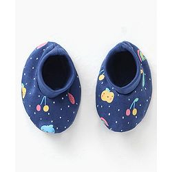 Babyhug 100% Cotton Cap Mittens & Booties Set Fruits Print - Diameter 11 cm