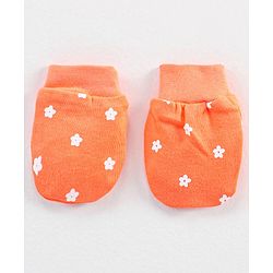 Babyhug 100% Cotton Cap Mittens & Booties Orange - Circumference 30 cm