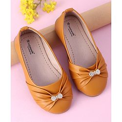 Cute Walk by Babyhug Slip On Bellies Applique - Mustard