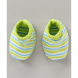 Babyhug 100% Cotton Cap Mittens & Booties Striped Green - Cap Diameter 10.5 cm