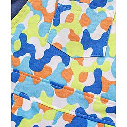 Babyhug 100% Cotton Camouflage Printed Dungaree and Half Sleeves Solid Color T-Shirt Set - Blue