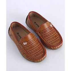 Cute Walk by Babyhug Slip On Formal Shoes with Crown Applique - Brown
