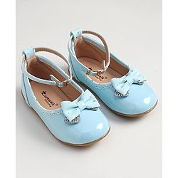 Cute Walk by Babyhug Buckled Closure Bellies With Bow Applique- Sky Blue