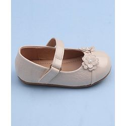 Cute Walk by Babyhug Velcro Closure Bellies With Flower Applique- Beige