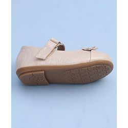 Cute Walk by Babyhug Velcro Closure Bellies With Flower Applique- Beige