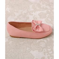 Cute walk by Babyhug Slip On Bellies with Bow Applique - Pink