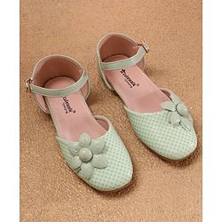 Cute Walk by Babyhug Bellies with Buckle Closure Floral Applique - Pink