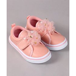 Cute Walk by Babyhug Velcro Closure Casual Shoes With Floral Applique - Pink
