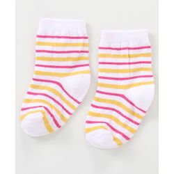 Cutewalk By Babyhug Anti Bacterial Ankle Length Non Terry Socks Floral Design Pack of 3- Pink & Yellow