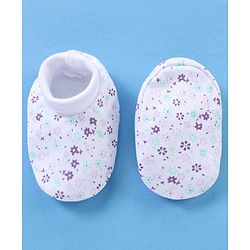 Babyhug 100% Cotton Cap Mittens And Booties Floral Print - White