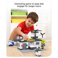 Babyhug Premium City Concept 260 Pcs Blocks with Base Plate| Creative Construction Set and Interlocking Toy| Educational and Learning Toy for Children| BIS Certified| Non-Toxic