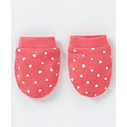 Babyhug 100% Cotton Cap Mittens & Booties Heart Print Red - Diameter 15 cm