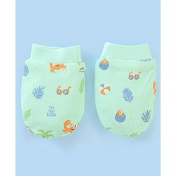 Babyhug 100% Cotton Cap Mittens & Booties Beach Print - Diameter 11 cm