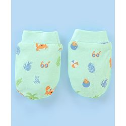 Babyhug 100% Cotton Cap Mittens & Booties Beach Print - Diameter 11 cm